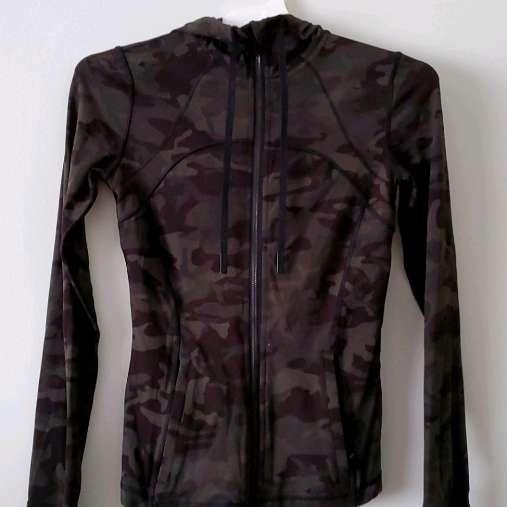 Lululemon zip up new